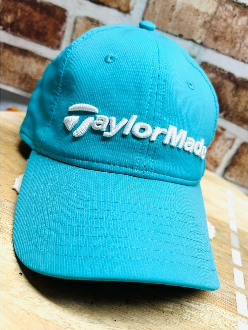 TaylorMade Golf Hat Cap turquoise Blue